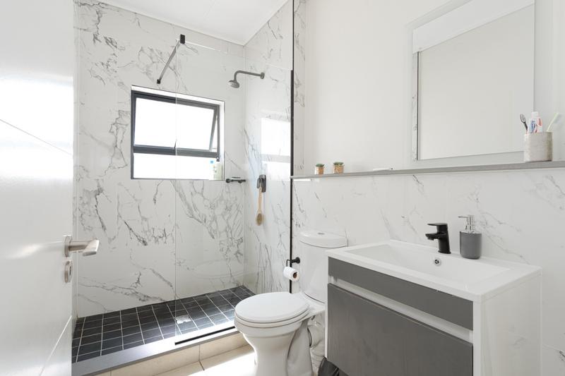 To Let 1 Bedroom Property for Rent in The Huntsman Western Cape